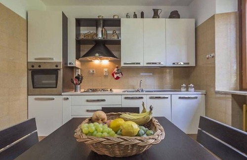 Roccamare Villa | Villa in Roccamare with 5 bedrooms sleeps 10