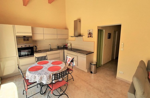 Agde Villa | Villa in secure area of 3400m2 with swimming pool