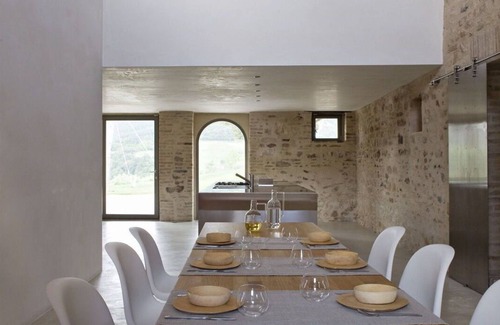 Treia Villa | Villa in Treia with 5 bedrooms sleeps 11