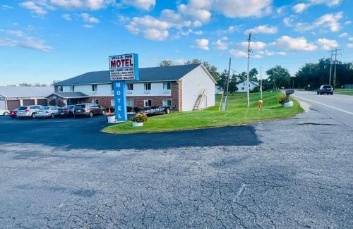 Fort Atkinson Hotel | Villa Inn Motel Near Hwy 12 WI Capital O
