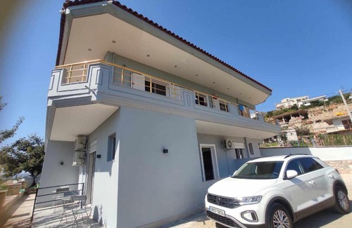 Aliko Apartment | Villa Inna