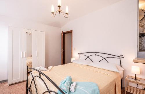 Altopascio House | Villa Irini