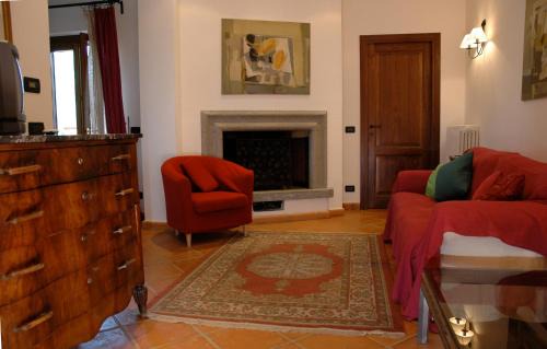 Corchiano Villa | Villa Iris