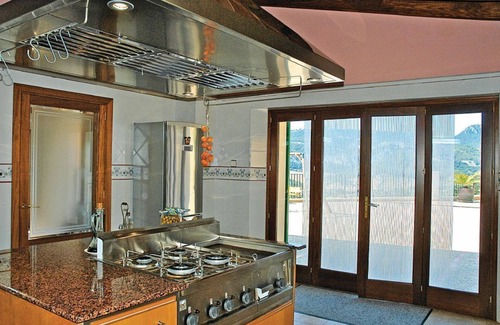 Puigpunyent Villa | VILLA ISLA-IDEAL FOR FAMILIES -FREE WIFI -BBQ-CHILDREN'S AREA- ECOLOGICAL HOUSE