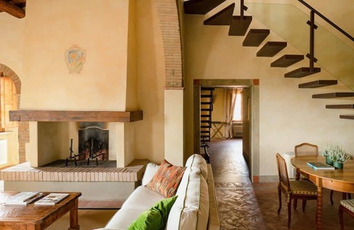 San Pietro in Bossolo Villa | Villa ∙ 10 bedrooms ∙ 20 guests