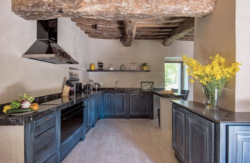 San Giovanni del Pantano Villa | Villa Dell'Eremo by Miani Group