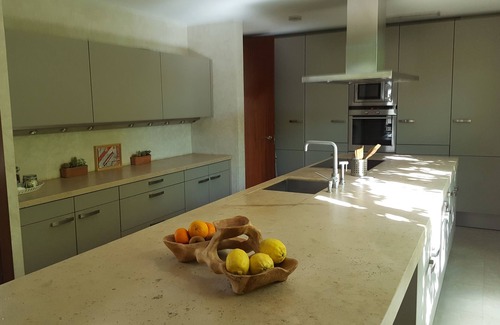 Gelves Villa | Villa Jardines Pool-10 Minutes Seville Center-Free Wifi-Air Conditioning