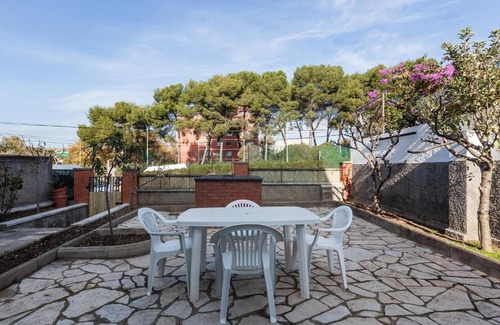 Rubi House | Villa Julia