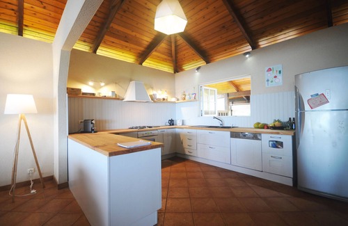 Papeto'ai Villa | Villa Julietta Beach by ENJOY VILLAS MOOREA, lagoon villa with swimming pool
