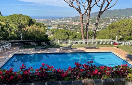 Cabrils Villa | Villa Juny Best view in North Barcelona Coast