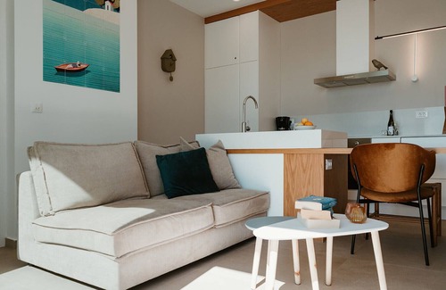 Mariou Villa | Villa Kari