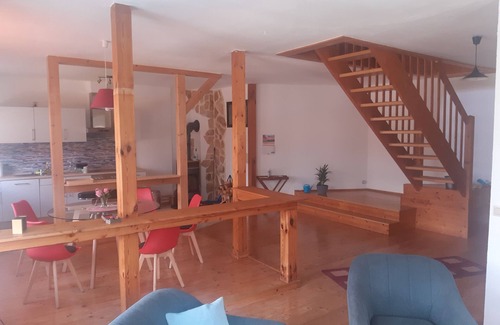 Kueps Condo | Villa Kunterbunt XXL, 150sqm furnished. Maisonette apartment with garden, sauna, 2 bathrooms