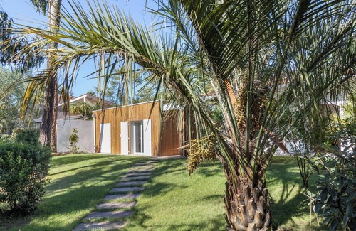 Les Estagnots Villa | Villa L'Estuyade": your choice of Hossegor lake or Estagnots beach!