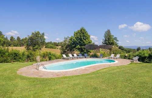 Campagnatico Villa | Villa la Fornace by VacaVilla