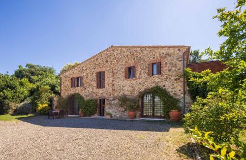 Campagnatico Villa | Villa la Fornace by VacaVilla