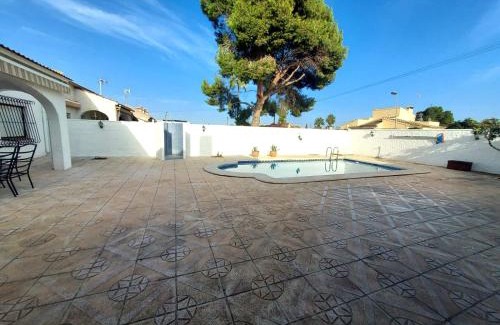 Los Balcones House | Villa Laguna Salada