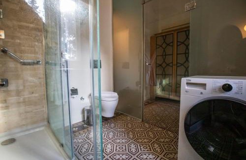 Bornova Hotel | Villa Levante