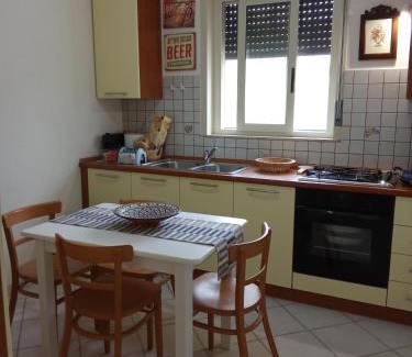 Montallegro House | Villa Leyland
