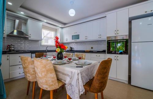 Ciftlik Villa | Villa Lilly