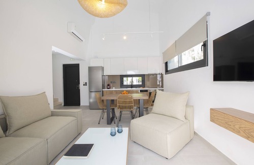 Vassiliki Villa | Villa Lithos | Seascape Villas