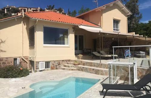Theoule-sur-Mer Villa | Villa Lou Cade, vue imprenable et plage privée, Théoule-sur-mer