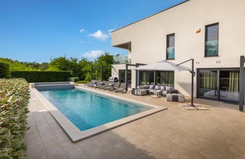 Kirmenjak Villa | Villa Luce Verde