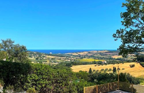 Potenza Picena House | Villa Lucilla - B&B Rooms and Pool