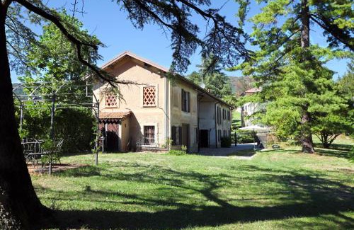 Canova Apartment | Villa Lucini 1886 "La Dolcevita" Cottage 2, close to Lake Como and Milan