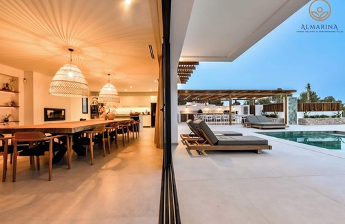 Benissa Coast Villa | Villa Lujo - by Almarina Villas