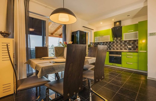 Umag House | Villa Lutoma-2 BD villa for 4+1, with pool and playground