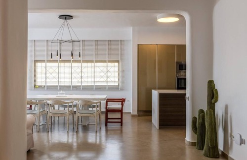 Fanari Villa | Villa M - Brand New Modern Luxury Villa w/Sunset View in Mykonos Island, Greece