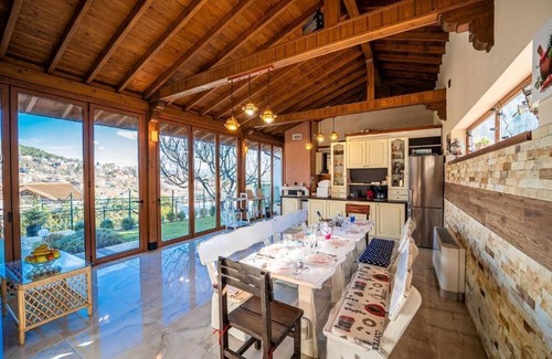 Balchik House | Villa MAK-A cozy villa by the sea