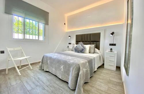 Barrio Nuevo Villa | Villa MARABÚ,piscina privada en Conil de la Frontera