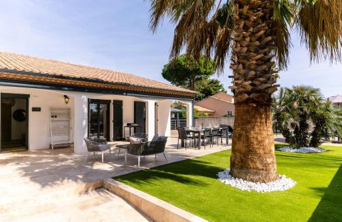 Le Grau-dʼAgde Villa | Villa Margot, magnifique piscine et plage à 500m