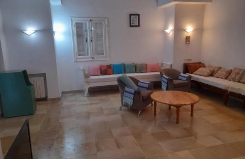 Sqanes Villa | Villa meublée à Monastir wifi illimité