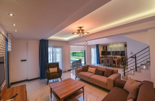 Oludeniz Villa | VILLA MEYSA 4-bedroom Fethiye