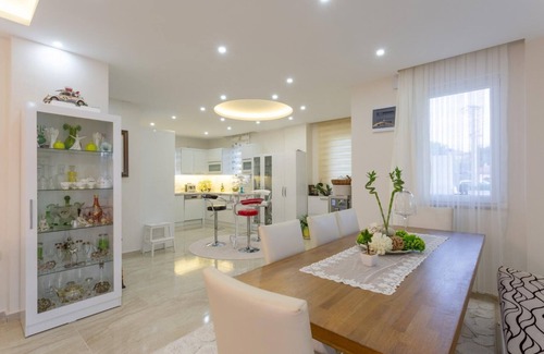 Dalyan City Center Villa | Villa Mina - Five Bedroom Villa, Sleeps 10
