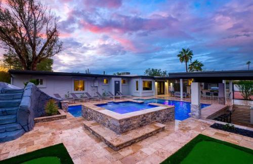 Shea North Estates House | Villa Moderna