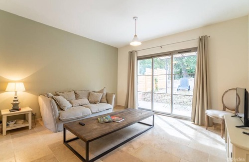 La Redorte Condo | Villa Moderne Avec Accès Piscine, Parking, Wi-Fi