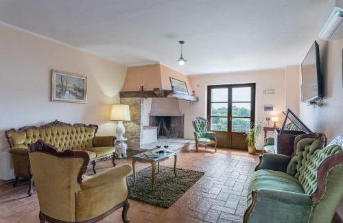 Murlo Apartment | Villa Montepescini