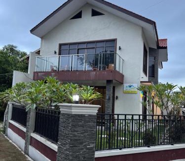 Majalengka House | Villa Munjul Indah - Majalengka