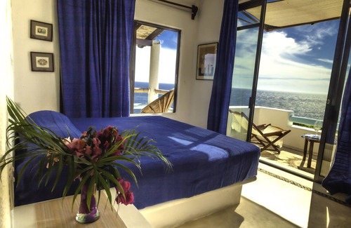 Puerto Angel Bed & Breakfast | Villa Mykonos/Master Suite