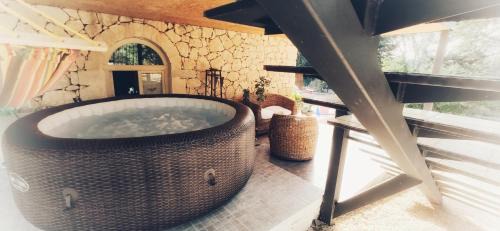 Palazzolo Acreide House | Villa Neli, Palazzolo Acreide, Siracusa, Hot Tub, Wi-Fi & Parking