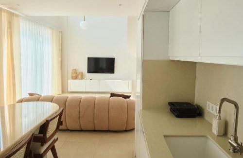 Oludeniz Villa | Villa NeoX with 2 Pools, Jacuzzi, Sauna & Minigolf