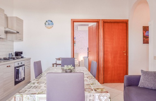 Licata Apartment | Villa "Nicolai - Primo Piano" with Mountain View, Shared Pool and Private Terrace