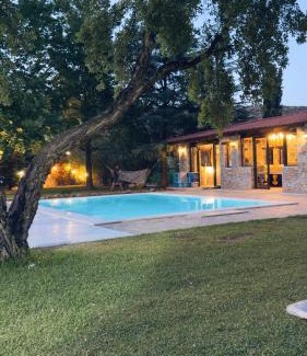 Marathon Villa | Villa OINOI with Pool for Luxury Vacation and Events