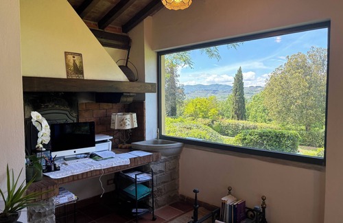 Twist House | Villa Olea spendid estate with pool and tennis court near Florence
