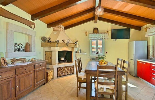 Musalez Villa | Villa Oliva - house with pool near Porec