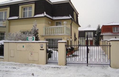 Kyje House | Villa Olivia