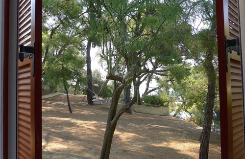 Galatas Villa | Villa on Hilltop Estate